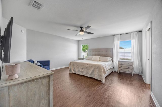 6969 ABBYWOOD LANE, Zephyrhills, FL 33541