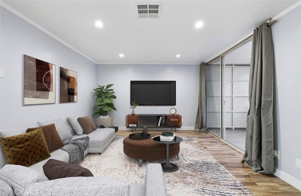 141 W Hillcrest, Inglewood, CA 90301 — photo 4