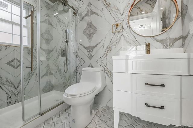 116-39 Newburg St, Saint Albans, NY 11412