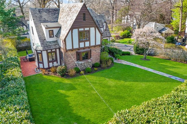 79 Mountain Avenue, Larchmont, NY 10538