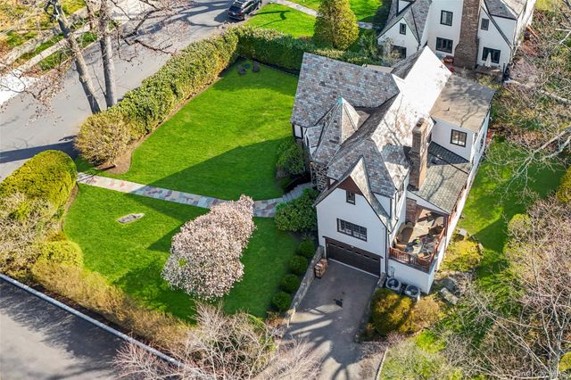 79 Mountain Avenue, Larchmont, NY 10538
