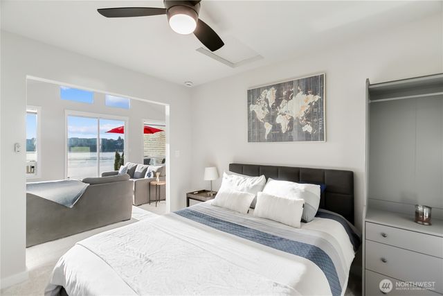 219 Shore Drive, Bremerton, WA 98310