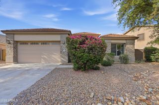 8804 W GLENN Drive, Glendale, AZ 85305