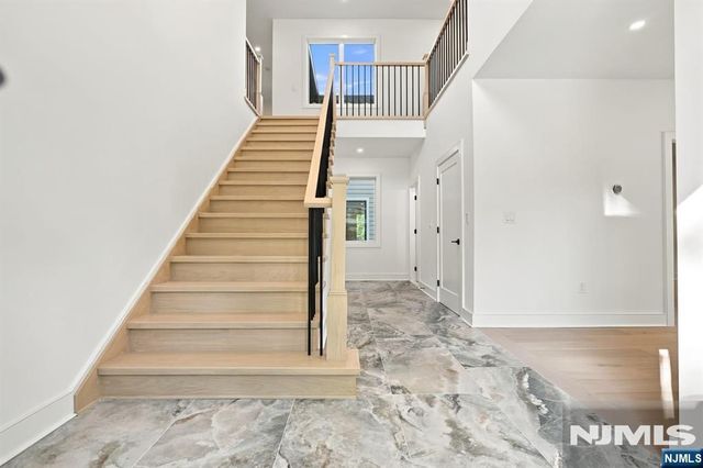 82 Benton Road, Paramus, NJ 07652