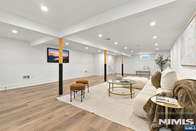 82 Benton Road, Paramus, NJ 07652