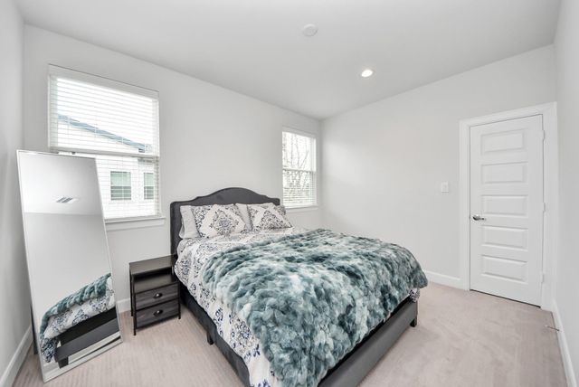 506 W Donovan Street F, Houston, TX 77091