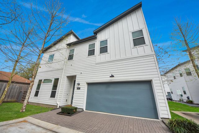 506 W Donovan Street F, Houston, TX 77091