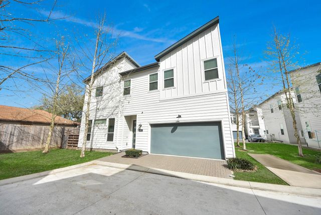 506 W Donovan Street F, Houston, TX 77091