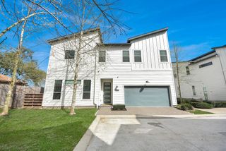 506 W Donovan Street F, Houston, TX 77091