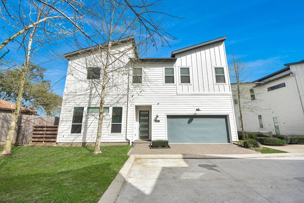 506 W Donovan Street F, Houston, TX 77091