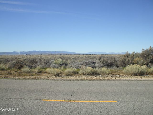 00 60 Th NW C12 Avenue, Lancaster, CA 93536