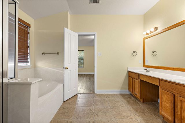 413 Peaceful Haven WAY, Hutto, TX 78634