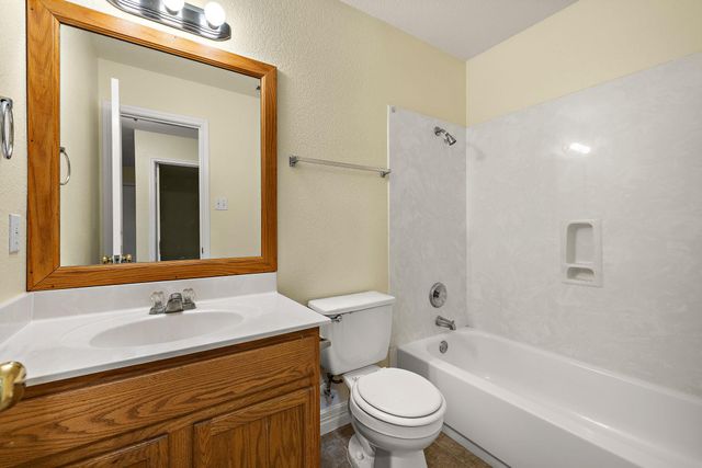 413 Peaceful Haven WAY, Hutto, TX 78634