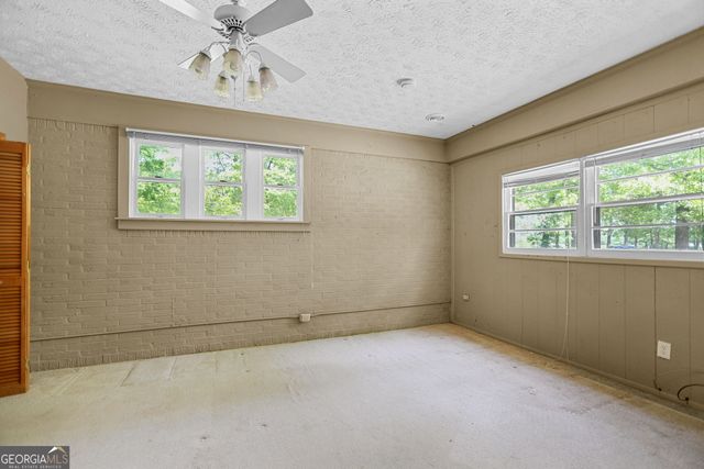 482 E Lake Road, Mcdonough, GA 30252