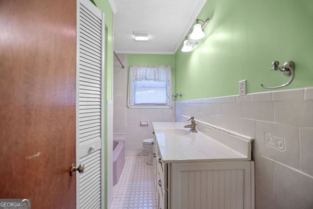 482 E Lake Road, Mcdonough, GA 30252