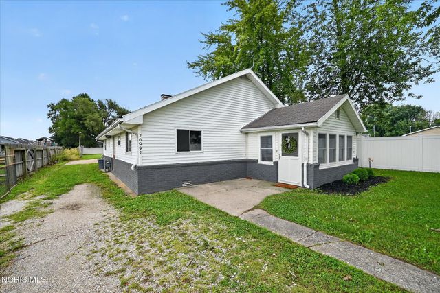 28992 Tracy Road, Walbridge, OH 43465