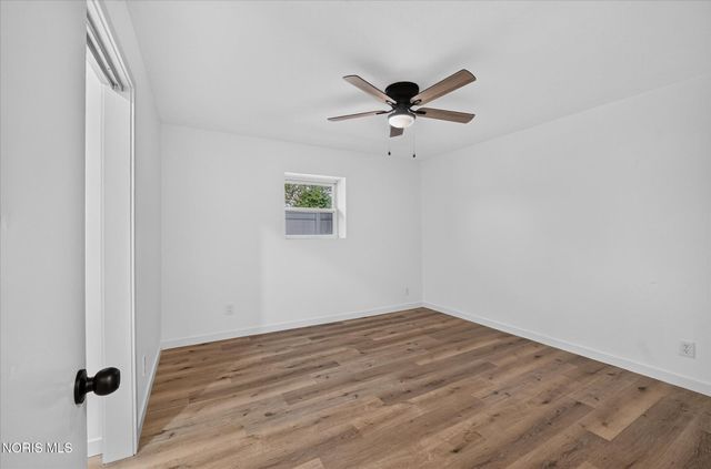 28992 Tracy Road, Walbridge, OH 43465