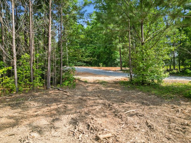 5289 Mcdonald Road, Mcdonald, TN 37353