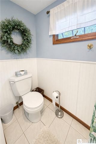 52 Wyndmoor Court, Cheektowaga, NY 14043