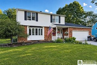 52 Wyndmoor Court, Cheektowaga, NY 14043