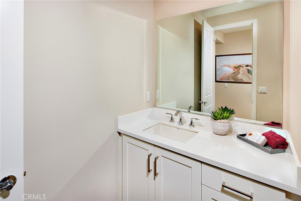 Image 15 of property listing at 81788 Via Barranca, La Quinta, CA 92253