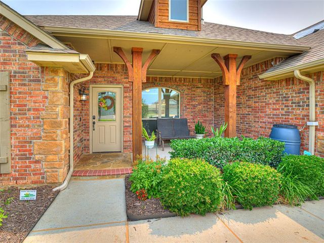 2904 NW 183rd Circle, Edmond, OK 73012