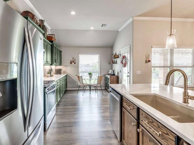 2904 NW 183rd Circle, Edmond, OK 73012