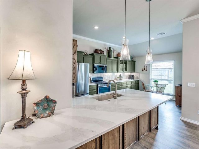 2904 NW 183rd Circle, Edmond, OK 73012