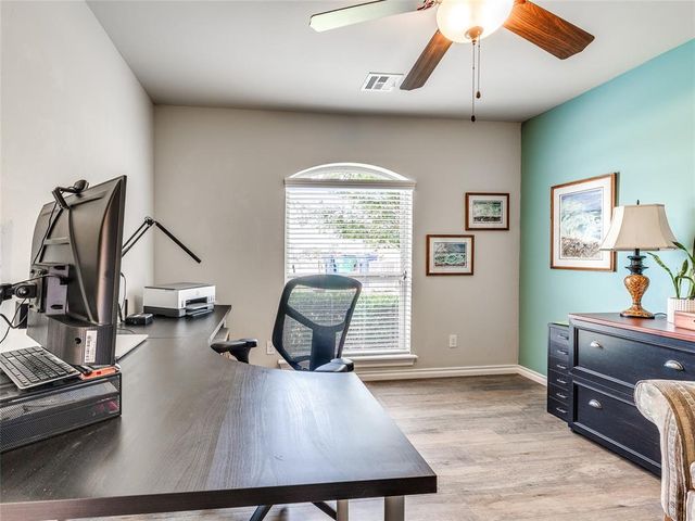 2904 NW 183rd Circle, Edmond, OK 73012