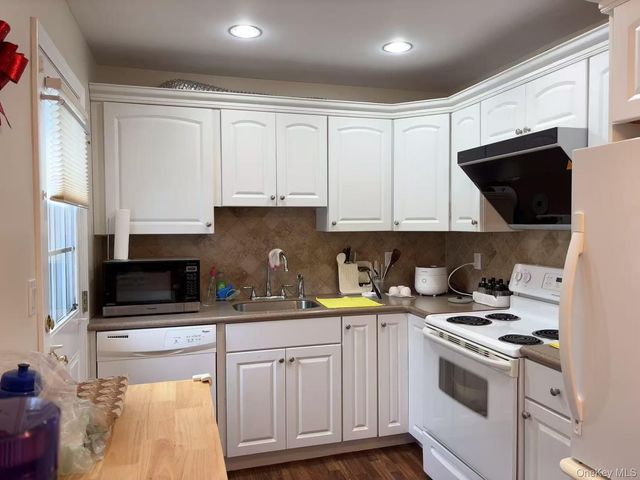 3700 Alcona Street, Seaford, NY 11783