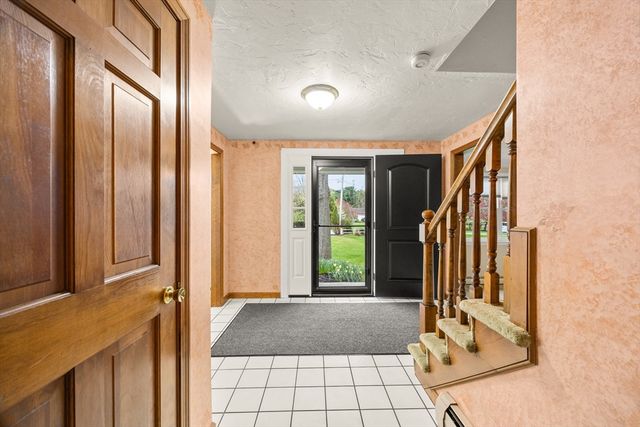 14 Estey Way, Canton, MA 02021