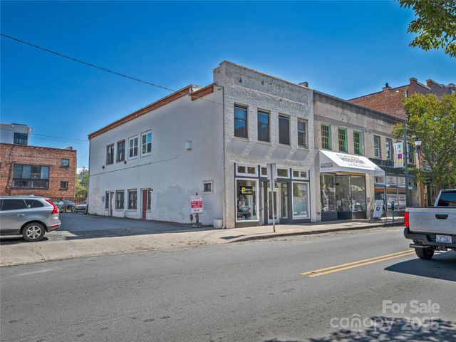 58 Broadway Street, Asheville, NC 28801
