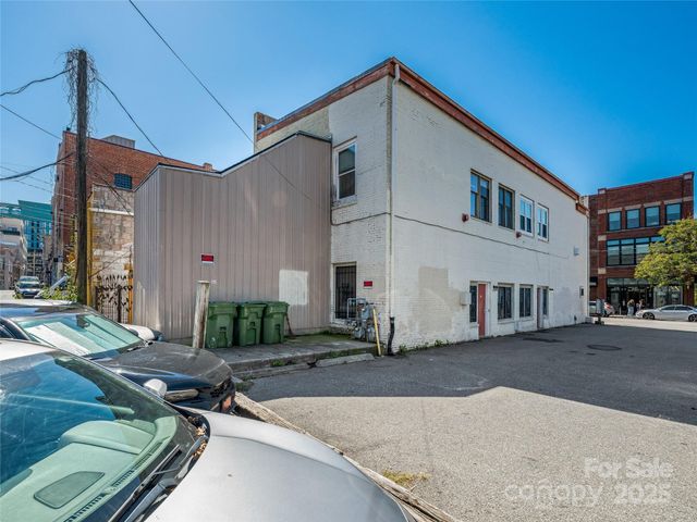 58 Broadway Street, Asheville, NC 28801