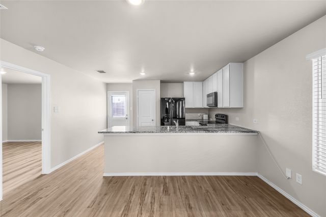 1412 Silver Oak Lane, Fort Worth, TX 76140