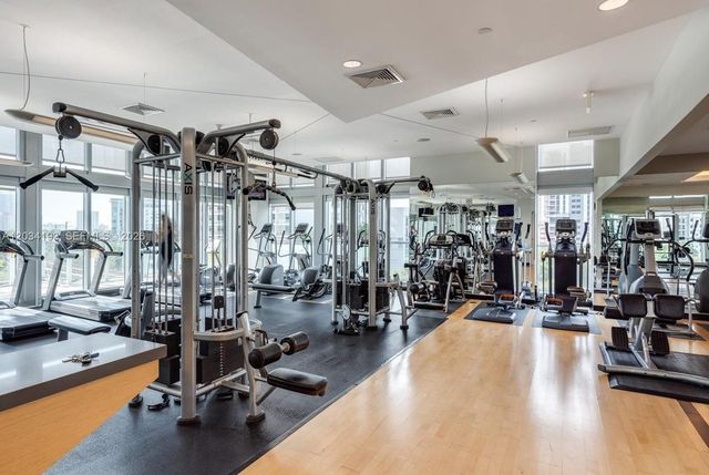 79 SW 12th Street 2502S, Miami, FL 33130