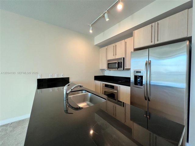 79 SW 12th Street 2502S, Miami, FL 33130