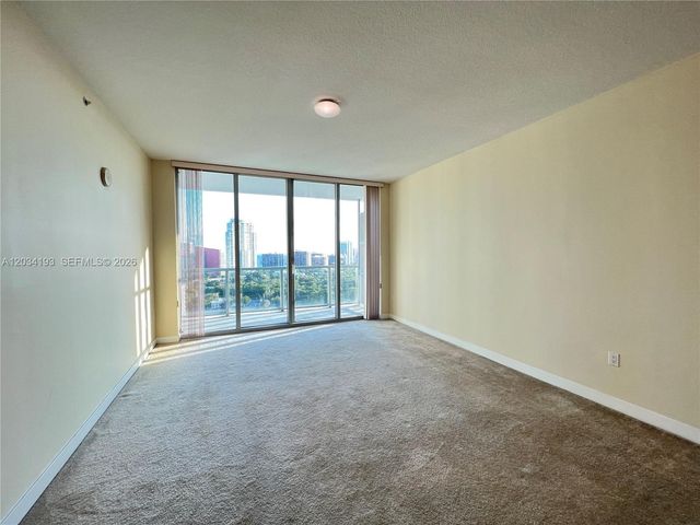 79 SW 12th Street 2502S, Miami, FL 33130