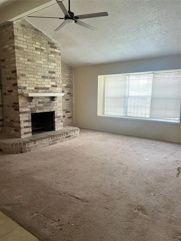 10446 Towneview Drive, Sugar Land, TX 77498