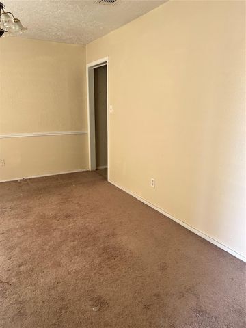 10446 Towneview Drive, Sugar Land, TX 77498