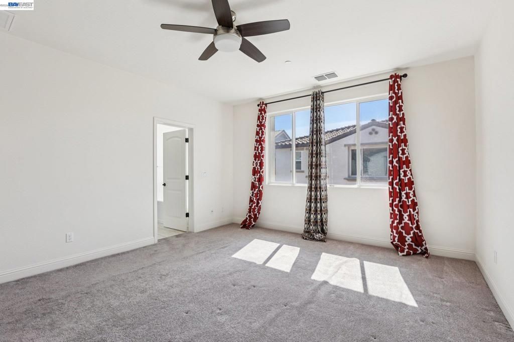 Image 31 of property listing at 510 E Albertina Ave, Mountain House, CA 95391