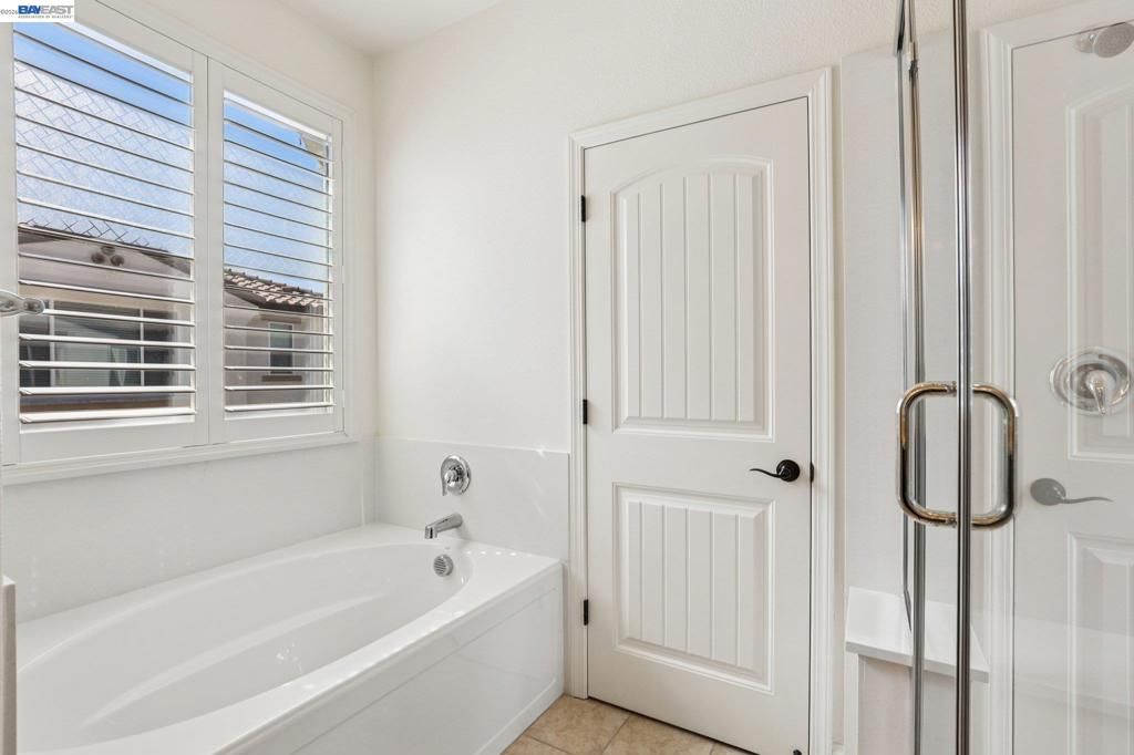 Image 34 of property listing at 510 E Albertina Ave, Mountain House, CA 95391