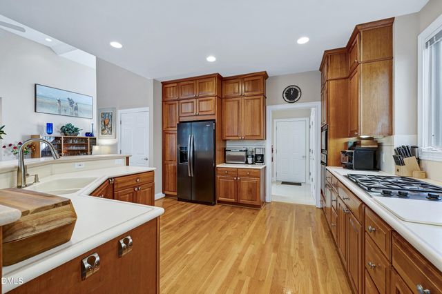 81008 Alexander, Chapel Hill, NC 27517