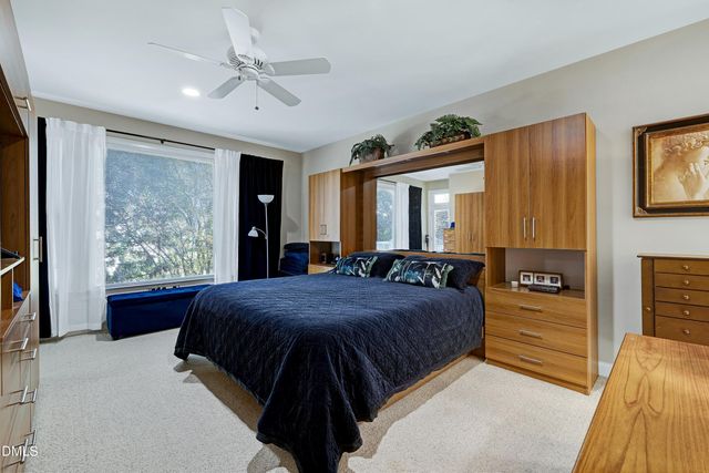 81008 Alexander, Chapel Hill, NC 27517