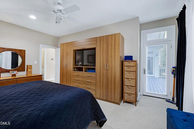 81008 Alexander, Chapel Hill, NC 27517