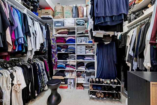 81008 Alexander, Chapel Hill, NC 27517