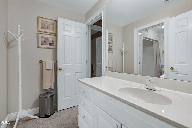 81008 Alexander, Chapel Hill, NC 27517