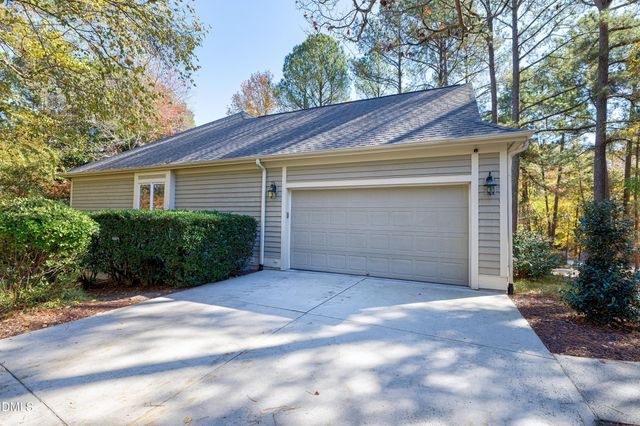 81008 Alexander, Chapel Hill, NC 27517