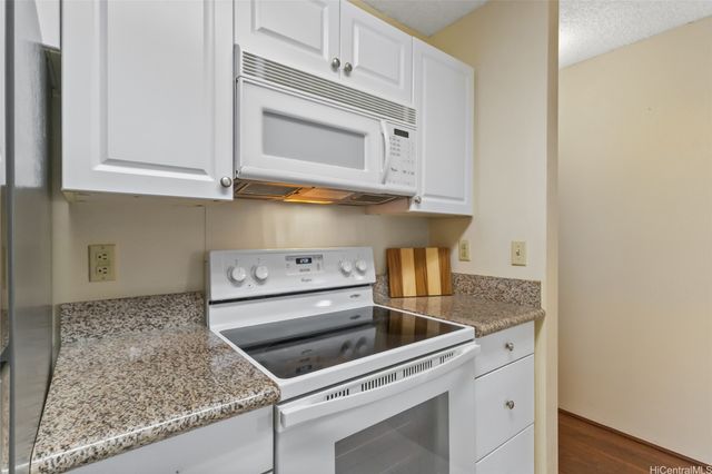 95-510 Wikao Street D102, Mililani, HI 96789