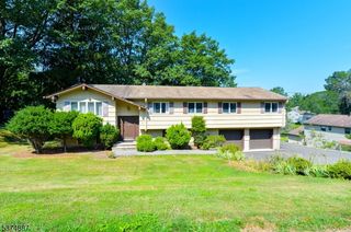 69 Normandy Dr, Wayne Twp., NJ 07470