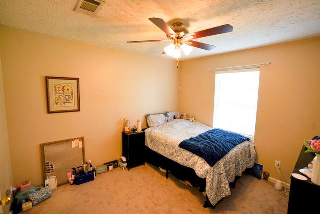 1861 Portview Dr, Spring Hill, TN 37174